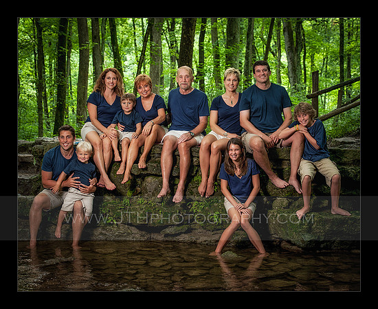 Brunsman Family at Glen Helen